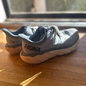Hoka Arahi, women’s size 9 B, lightly worn